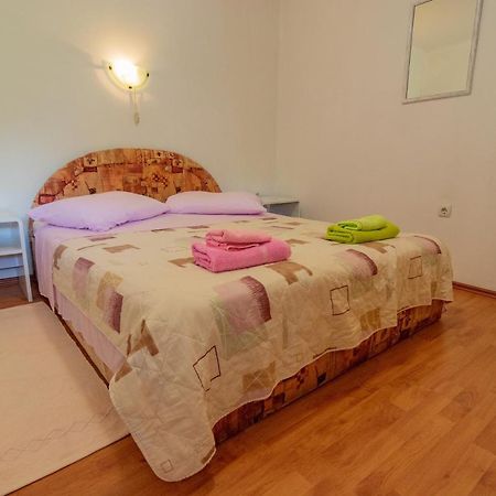 Apartment Dumicic 2 Mundanije 외부 사진